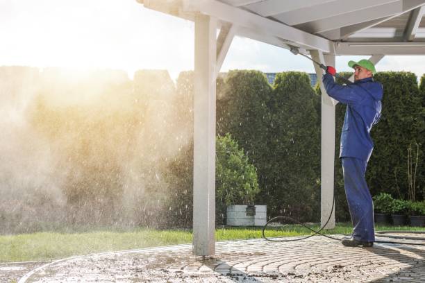 Best Pool Deck Cleaning  in Fuller Heights, FL