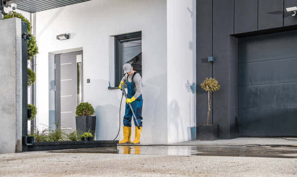Best Patio and Deck Pressure Washing  in Fuller Heights, FL